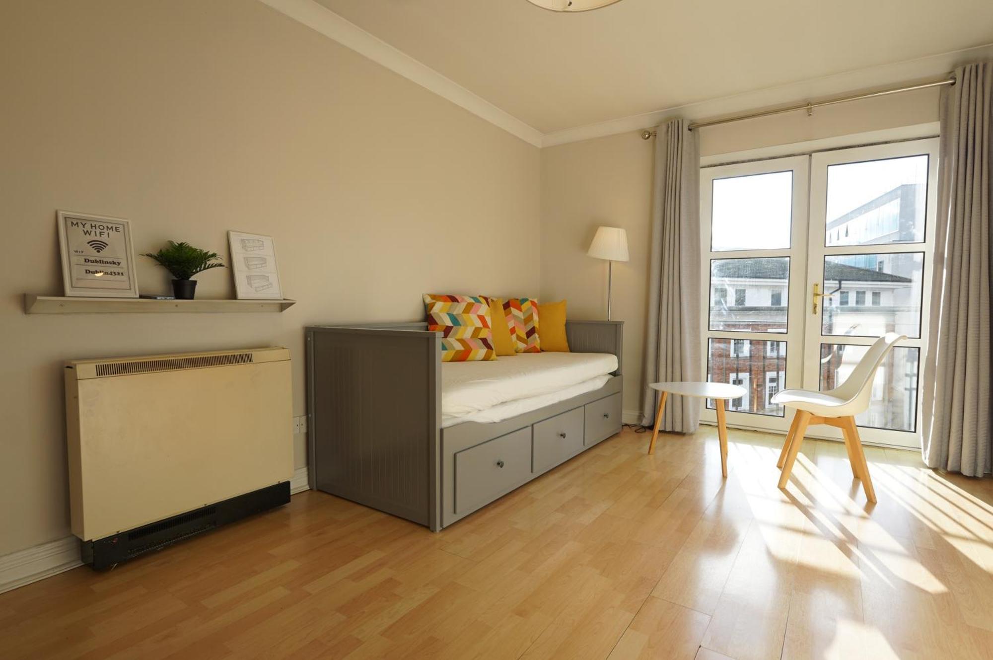 Appartamento City Center Apt Free Parking Dublino Esterno foto